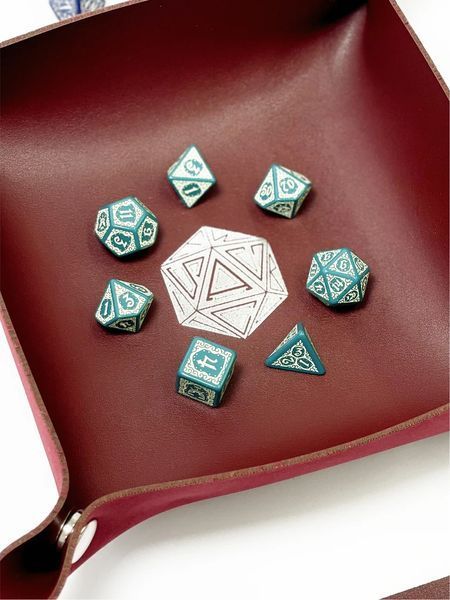 Лоток для кубиків D20 (бургунді) (Dice tray D20 burgundy) 000007856 фото